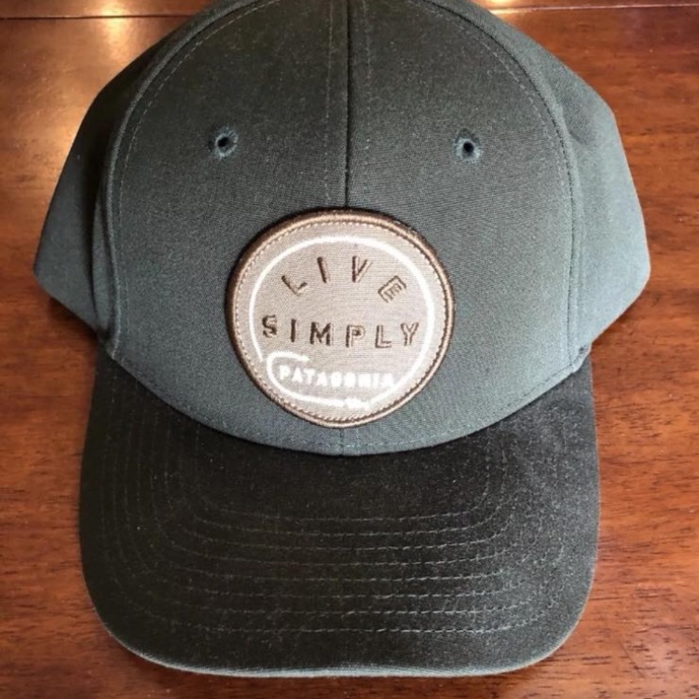 Patagonia Roger That “Live Simply”